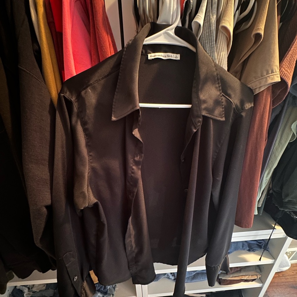Abercrombie black button up